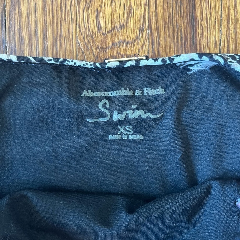 Abercrombie & Fitch Bikini Swimsuit Set | XS bottom | 32A or 32B top - Picture 5 of 6
